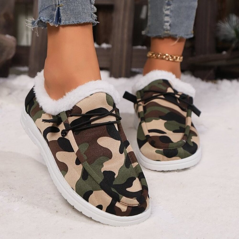 Fuzzy Camouflage Round Toe Shoes
